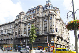 NICE FLAT IN MIDDLE OF BUDAPEST