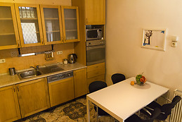 NICE FLAT IN MIDDLE OF BUDAPEST