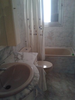 Nice Room near center, university and train station