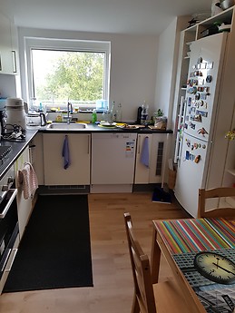 Nice room in totaly renovated app. in Copenaghen