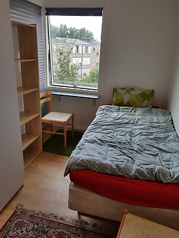 Nice room in totaly renovated app. in Copenaghen