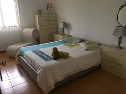 Peaceful and lightning room with country view