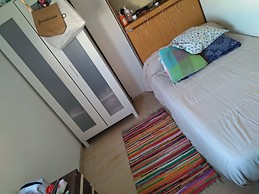 Piso acogedor y bien situado