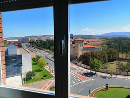 Piso amplio a 50 m de la universidad