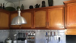 Piso amplio y acogedor de tres habitaciones en una zona privileg