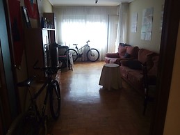 Piso amplio al lado de Gran Vía