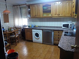 Piso amplio al lado de Gran Vía