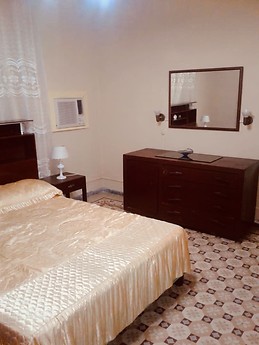 Piso amplio, bello y luminoso