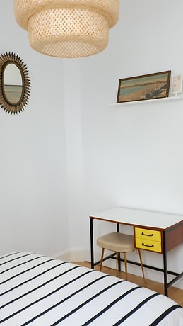 Piso amplio, soleado en centro de la ciudad