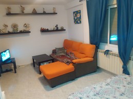 Piso con grandes habitaciones y soleado