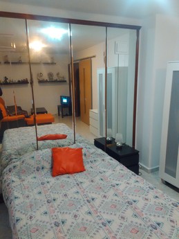 Piso con grandes habitaciones y soleado