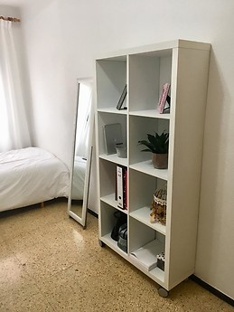 Piso luminoso cerca del Campus de Catalunya