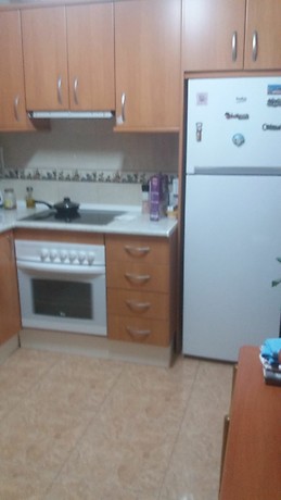 Piso en Málaga capital amplio y muy luminoso.3 habitaciones