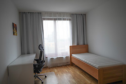 Prague, Room for rent, Metro C Pankrac, wider center, luxury fla