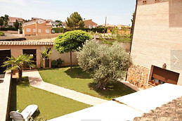 Preciosa habitación en gran alojamiento