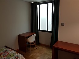 quarto duplo com wc privado