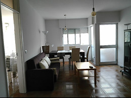 Quarto no centro da cidade