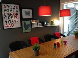 Quiet studio with private kitchenette, bathroom and terrace