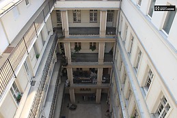 renovated-3-bedroom-apartment-rent-terezvaros-8165e5e98fb3486251