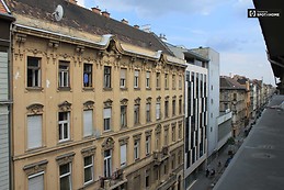 renovated-3-bedroom-apartment-rent-terezvaros-e7f5420adf3ed1fa48