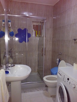 Rent a room just girls in Braga, Gualtar.