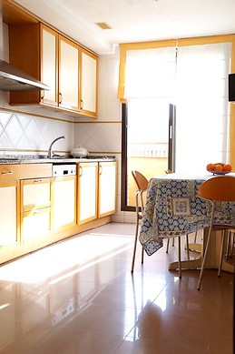 Room in Attic next to Campus San Francisco, Zaragoza