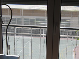 Room in a very bright apartment in the center of Lisbon