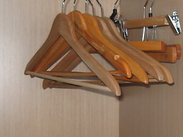 Room in a very bright apartment in the center of Lisbon