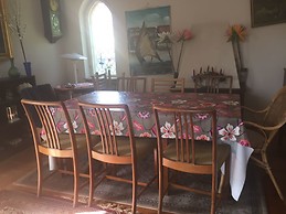 Room for rent in Gentofte in a family home.