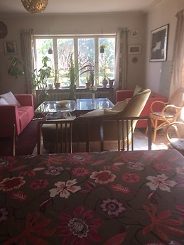 Room for rent in Gentofte in a family home.