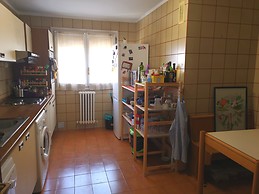 Room for rent right in Plaza del Pilar, Zaragoza