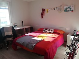 room for renting in renovated apartment