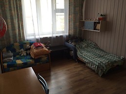 Room with a Russian 20yo girl