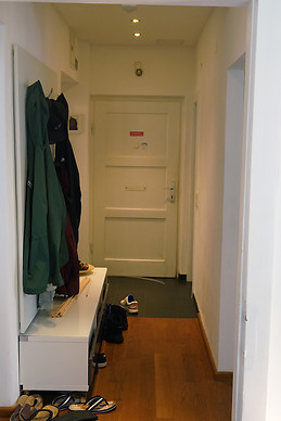 Room in shared flat with balcony in Linz