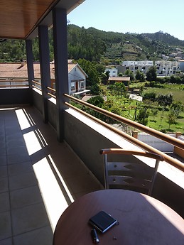 Rooms for students, with shoer and sink quiet place