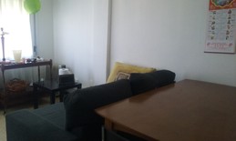 Se alquila piso para chica estudiante de entre 19-25 años. El pi