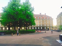 Shared/Double room for 1 male student available from the 1st of