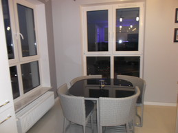 SINGLE ROOM TO RENT (city centre) for non smoking female student