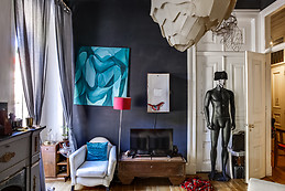 Soleado quarto em apartamento em zona histórica de Lisboa