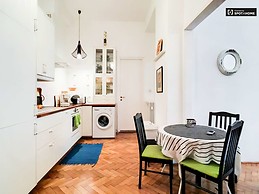 spacious-2-bedroom-apartment-rent-erzsebetvaros-04a2148e5452f967