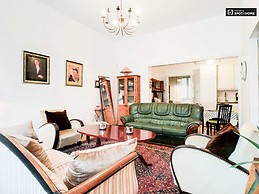 spacious-2-bedroom-apartment-rent-erzsebetvaros-84e2ba979a0327af