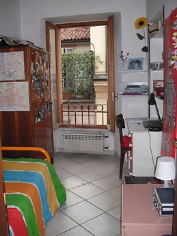 Spacious 3 bedroom apartment in the centre of Pavia!