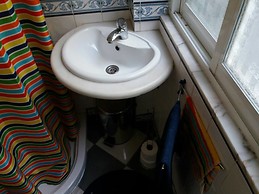 Spring 2019 single/doubles rooms, Lisbon city center,extra bed f