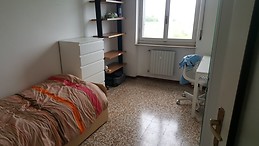 Stanza singola - zona Universitá , Policlinico, Stazione