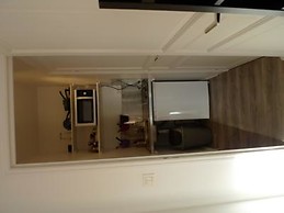 Studio meublé à louer dans une villa avec vue sur mer