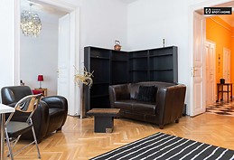 stylish-1-bedroom-apartment-rent-terezvaros-75caa298a74be2219e84