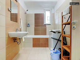 stylish-2-bedroom-apartment-rent-jozsefvaros-86b3c2d70c8b928b594