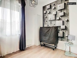 stylish-2-bedroom-apartment-varkerulet-7839c539dffc81d7aaaffac64