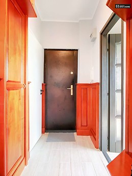 sunny-1-bedroom-apartment-balcony-rent-district-3-obuda-bekasmeg