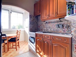 sunny-1-bedroom-apartment-balcony-rent-district-3-obuda-bekasmeg